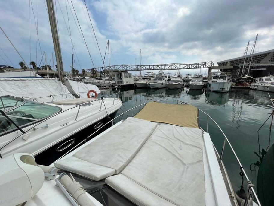 Barco Acogedor - Cosy Boat - Barcelona Hotel ภายนอก รูปภาพ